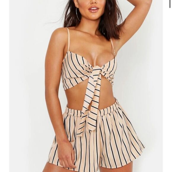 NWT Boohoo Striped Crop Top & Short Set - Picture 1 of 7